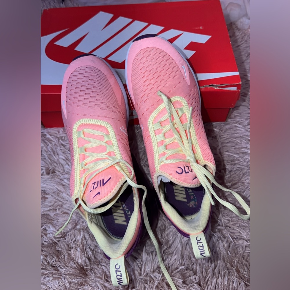 Nike Women's Air Force 27C Athletic Shoes
